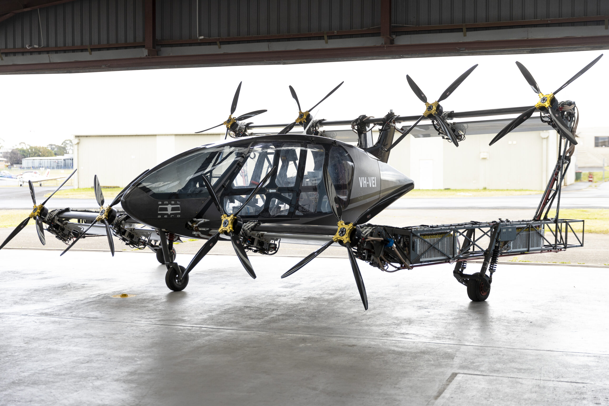 AMSL Aero completes Vertiia first free flight