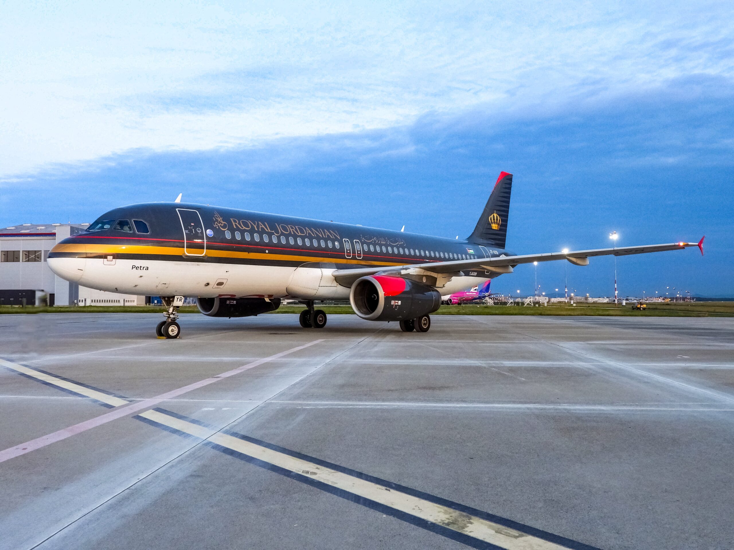Lufthansa Technik to maintain Airbus A320s for Royal Jordanian