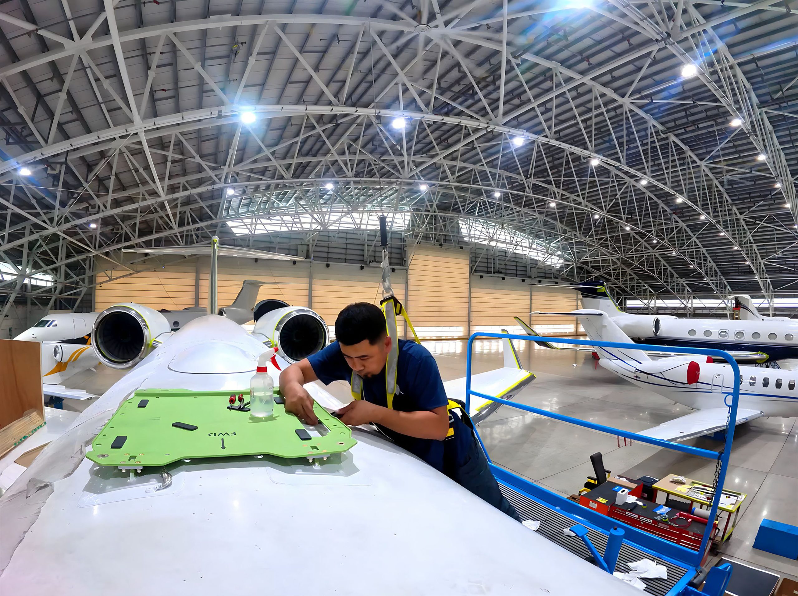 MEC completes first Starlink installation on G450