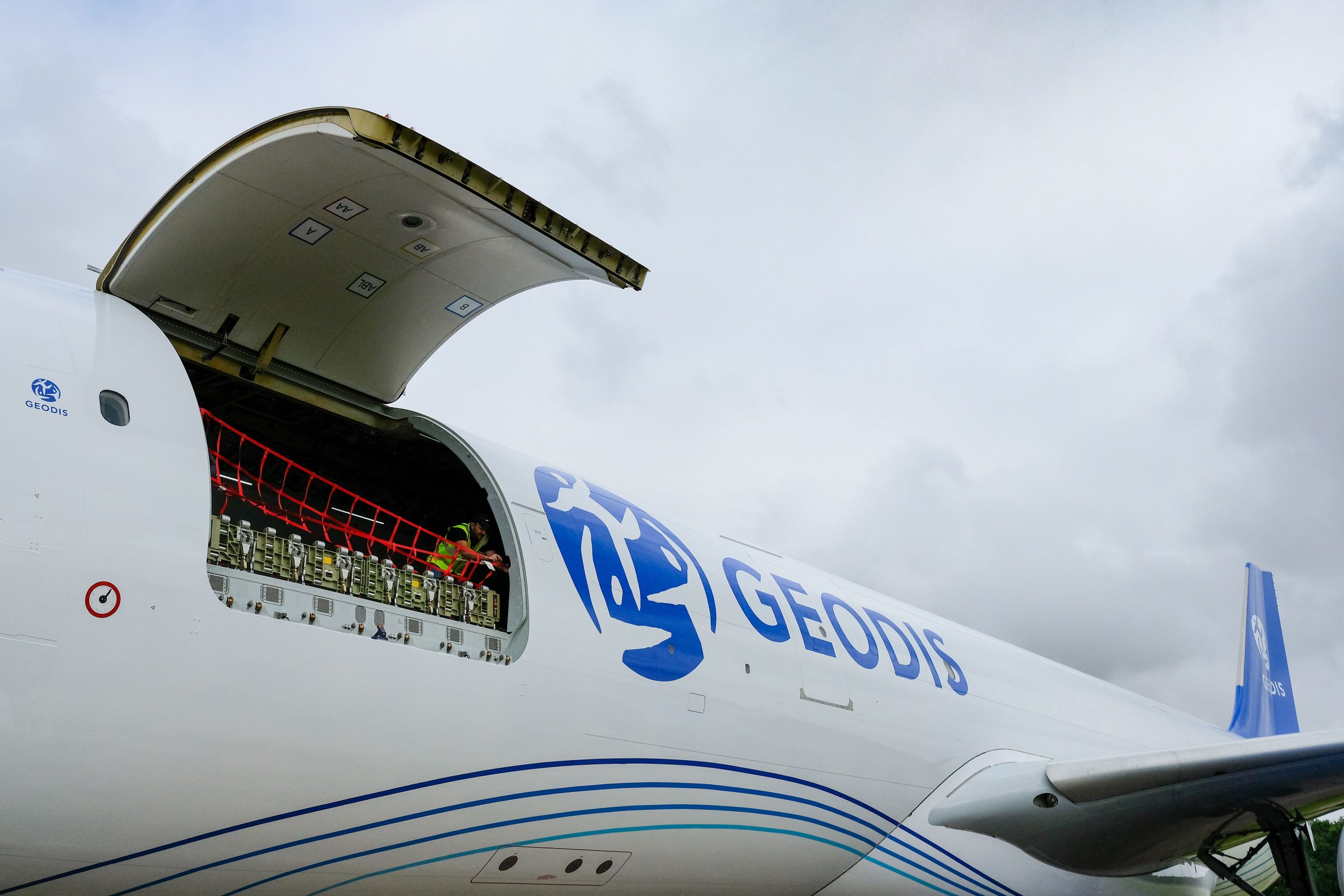 UPDATED: GEODIS adds APAC flights to AirDirect network, enters partnership with AirAsiaX