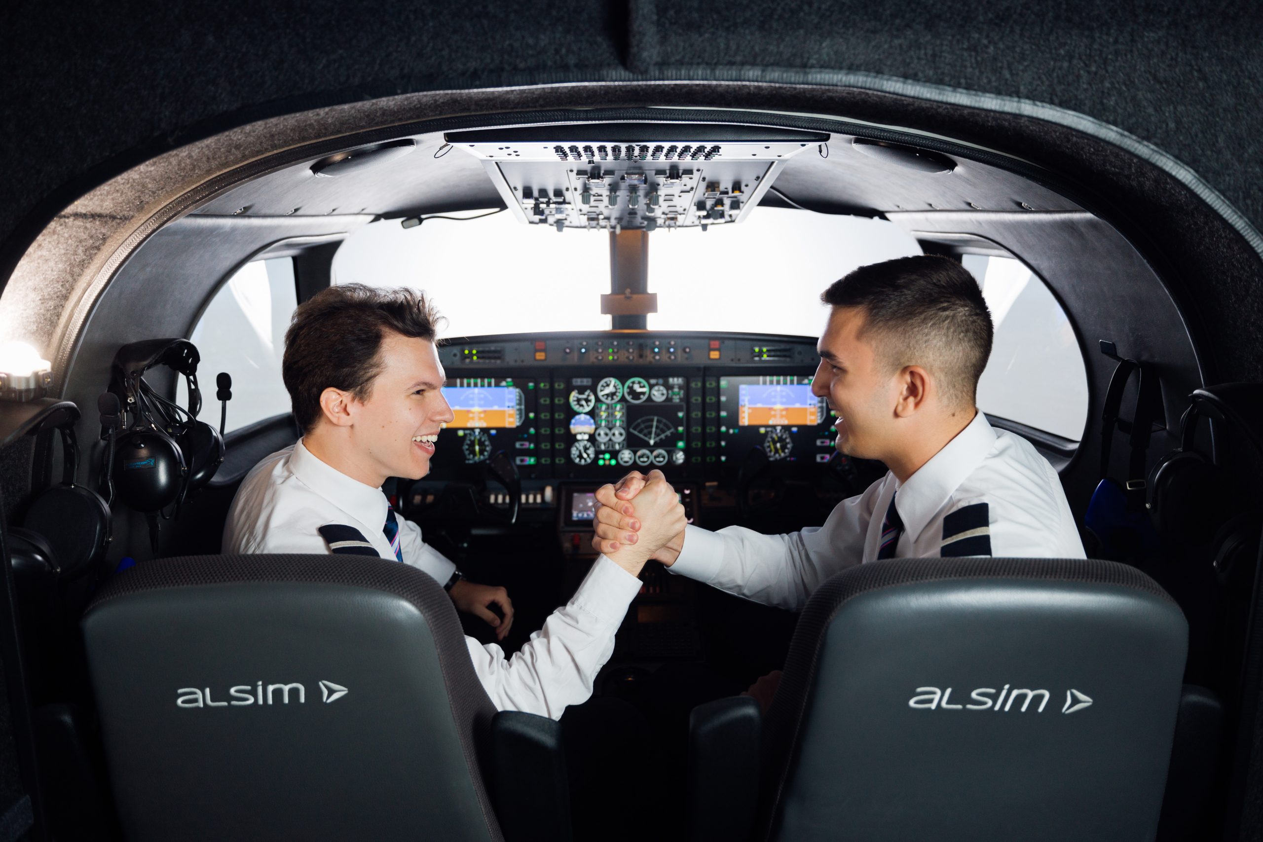 Tréner KFT taps ALSIM for AL250 simulator