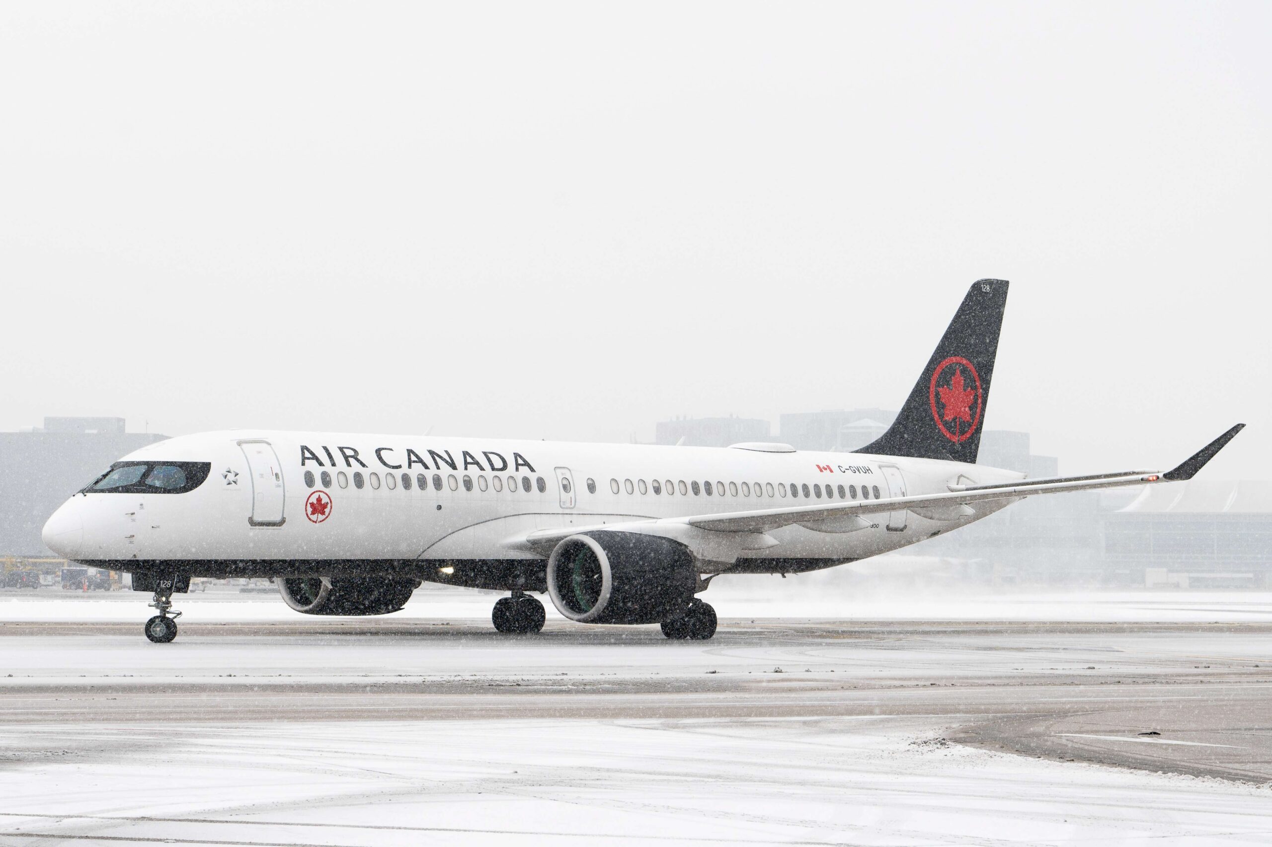 Air Canada orders five additional A220s