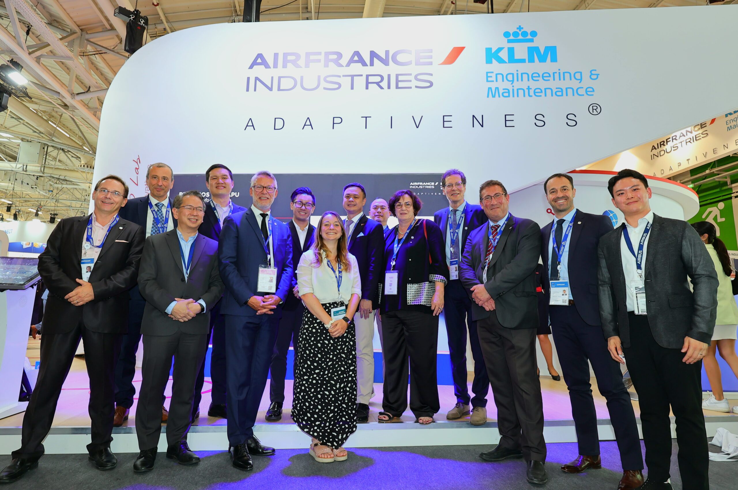 Philippine Airlines and AFI KLM E&M sign engine deal
