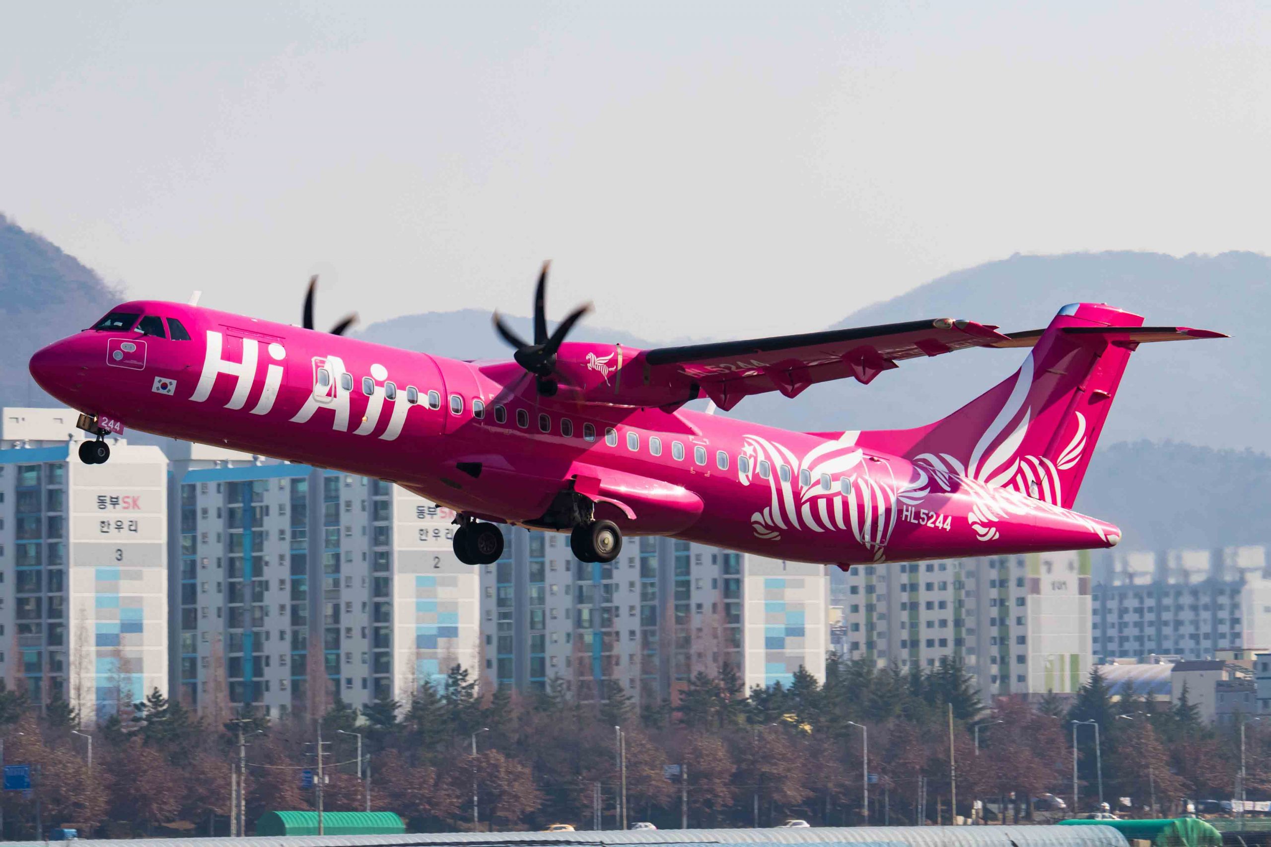 South Korea’s Hi Air buys 2 ATR 72 aircraft for regional ops