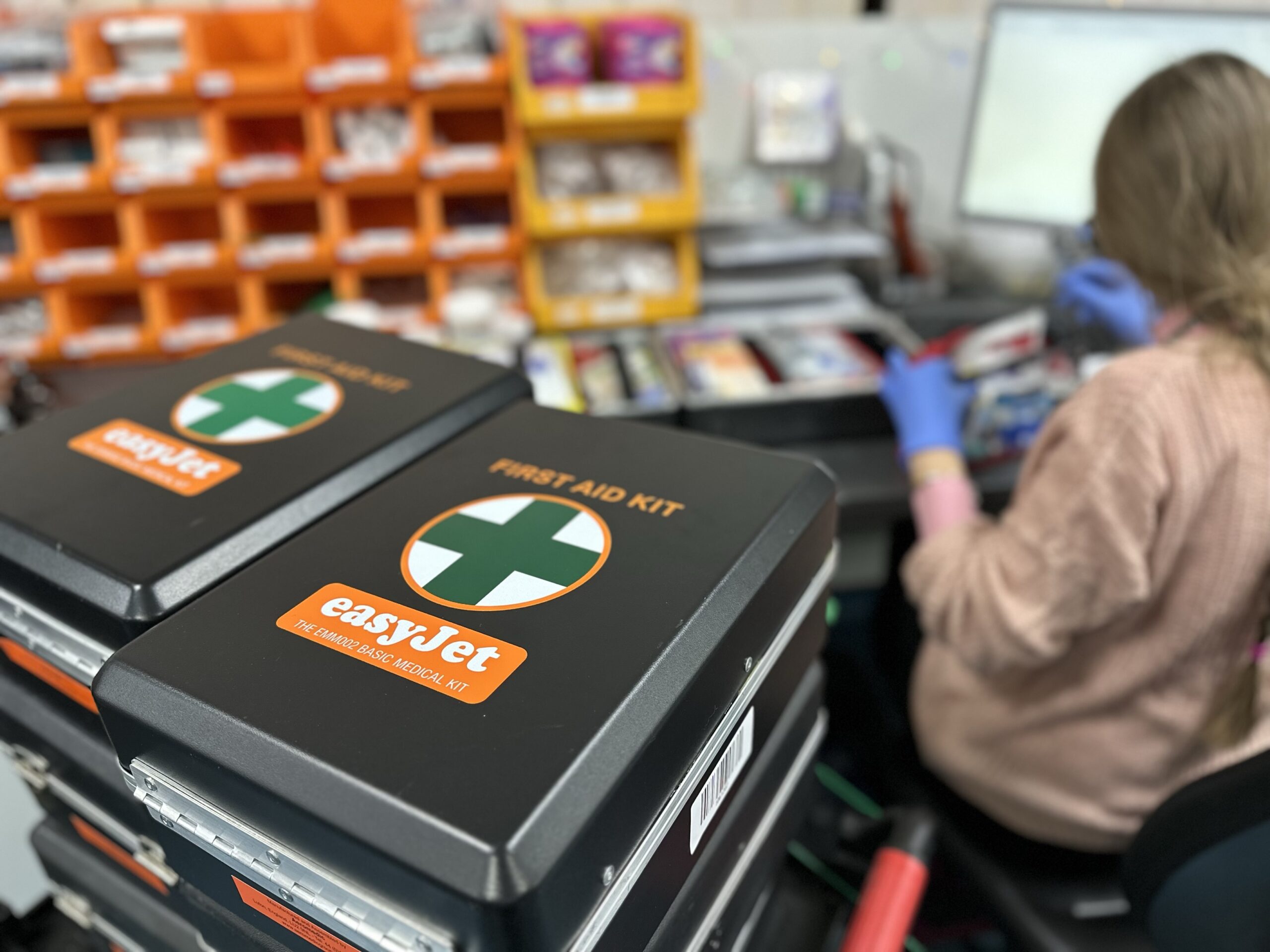 Aeromedic wins 3-year easyJet medical kit deal