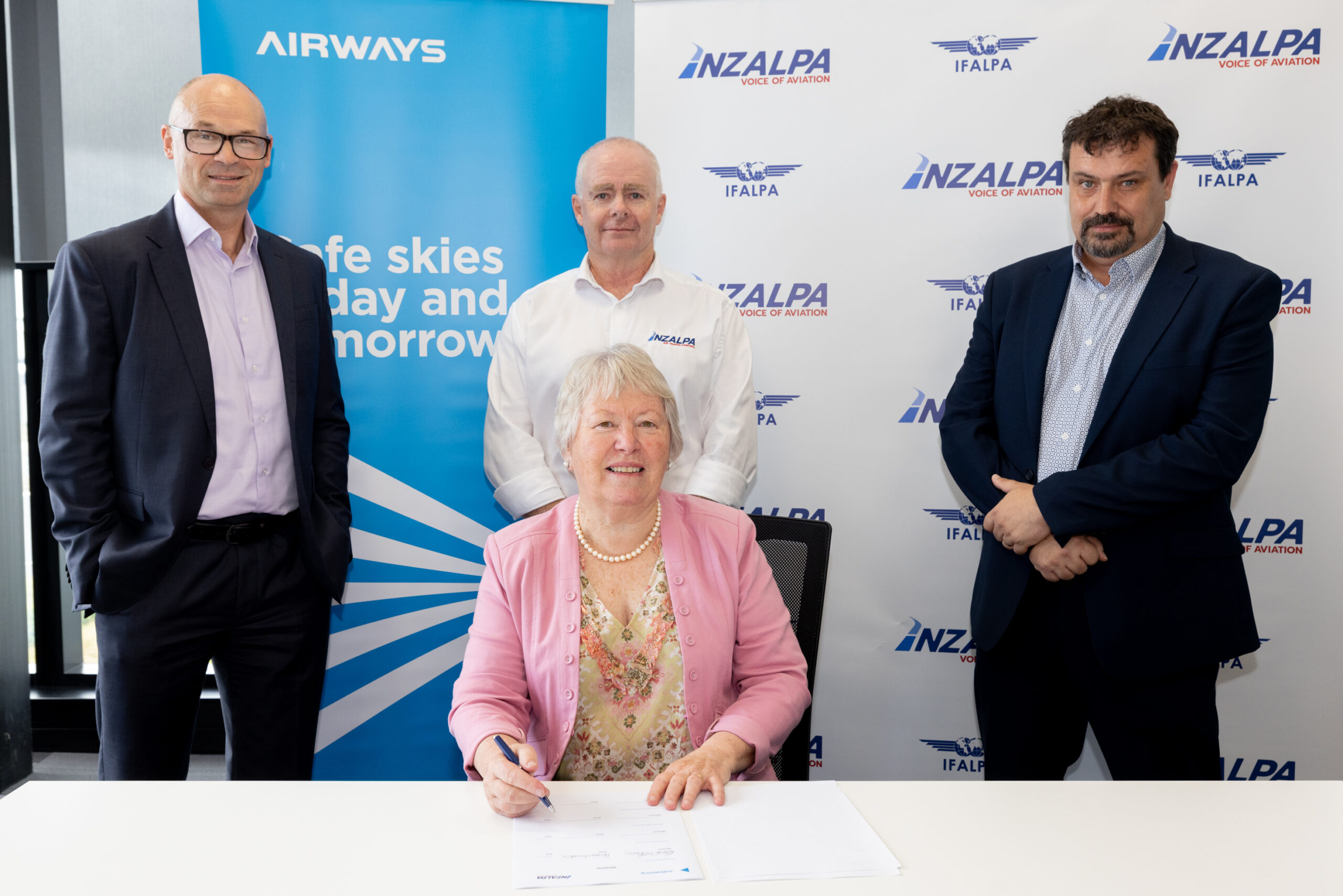 Airways New Zealand and NZALPA sign strategic partnership