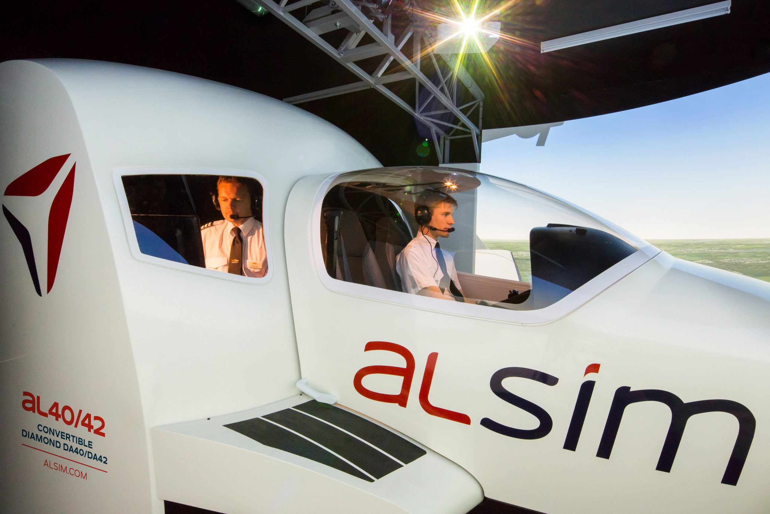 ALSIM sells AL40/42 simulator to China’s Longhao