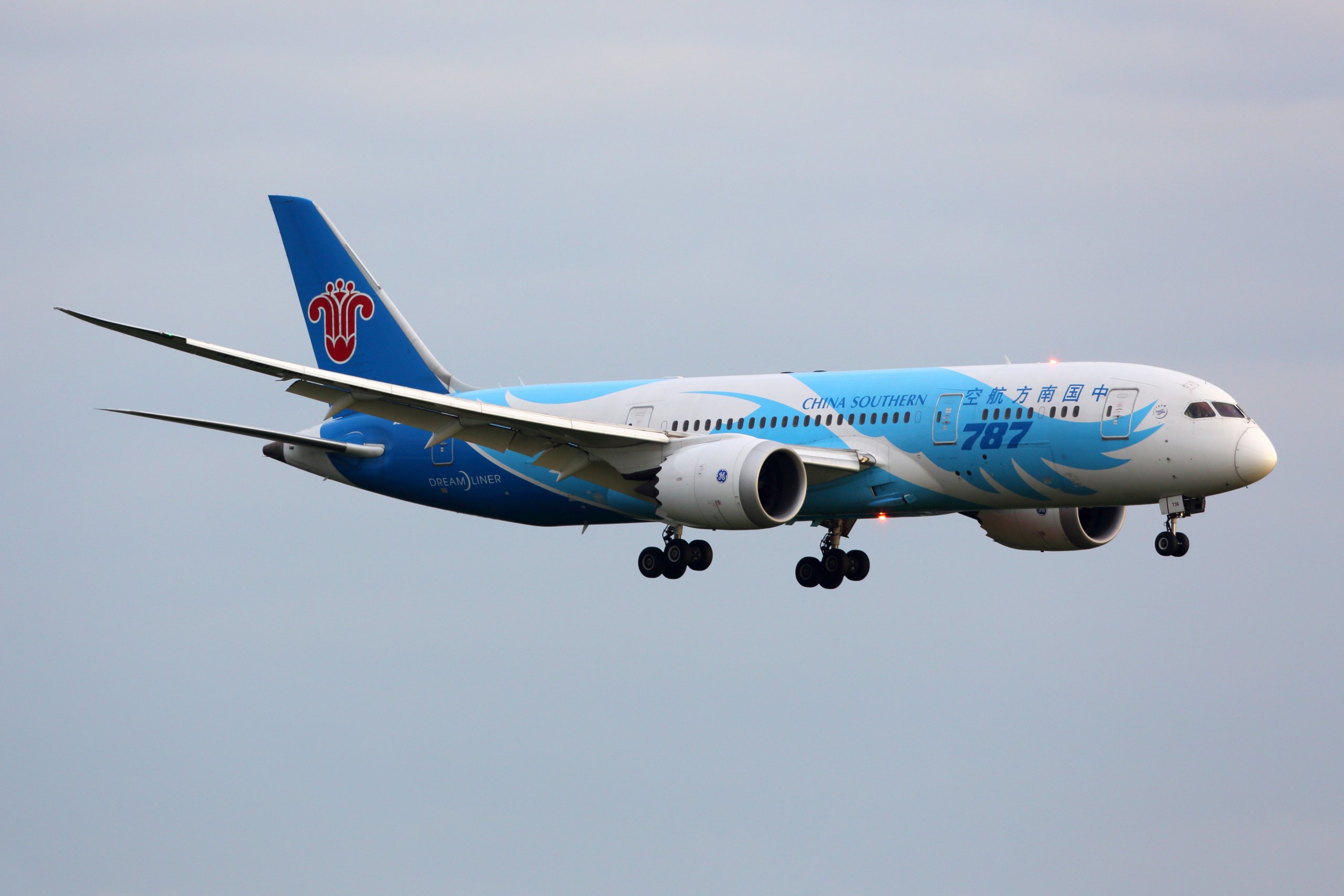 China’s big 3 airlines show steep revenue losses