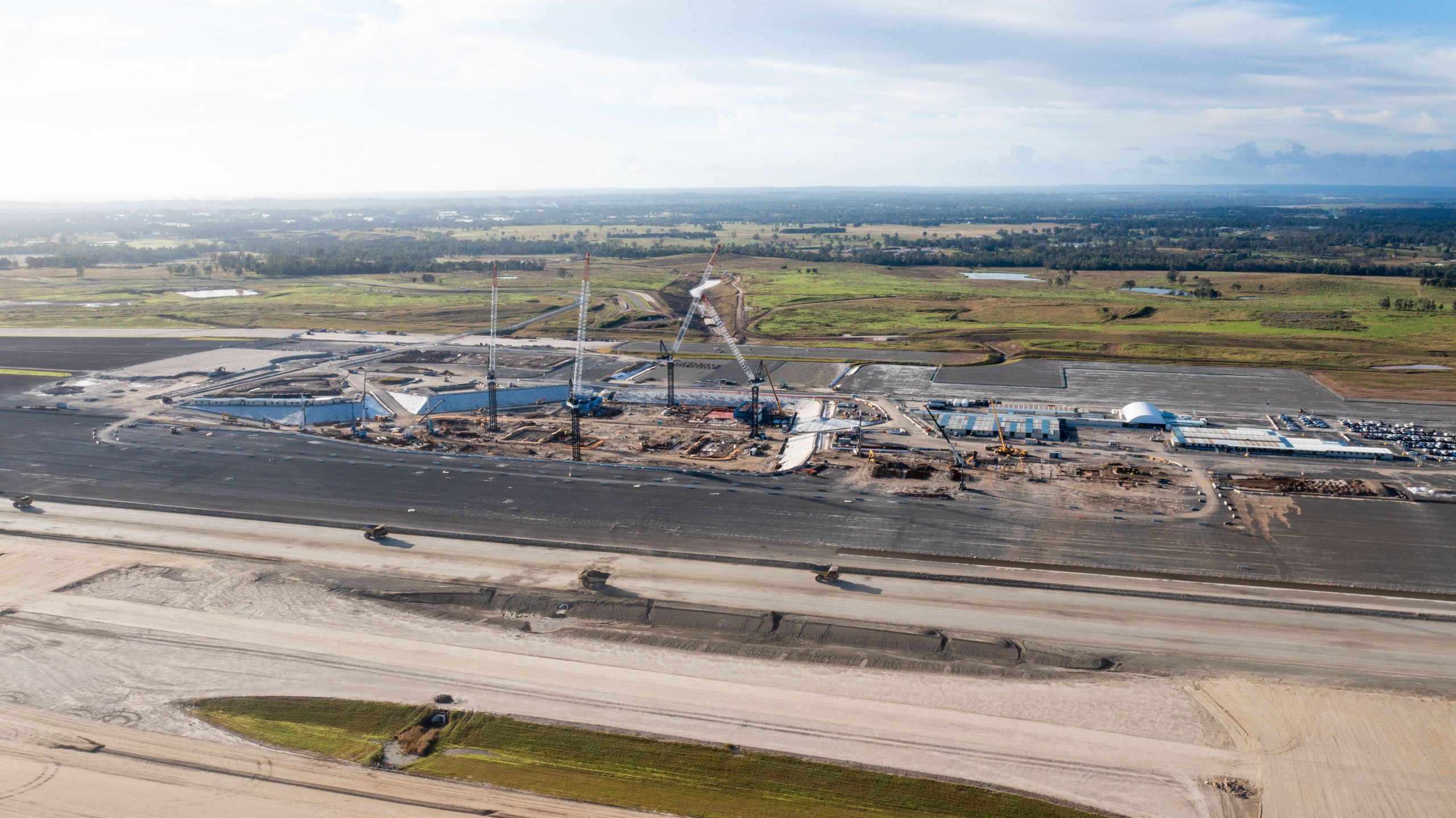 Western Sydney Airport officially starts work on runway