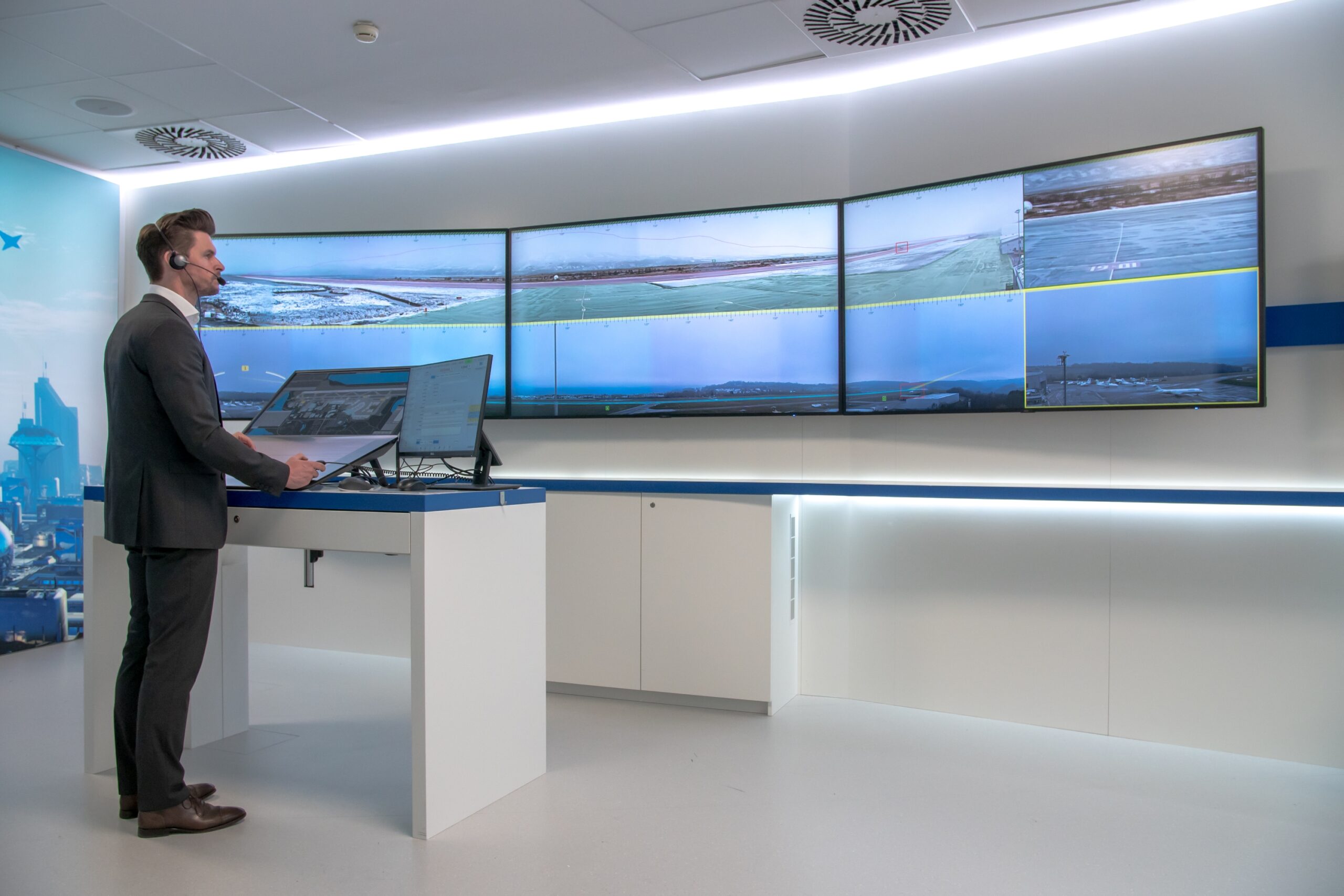 Frequentis, ST Engineering developing deployable digital tower