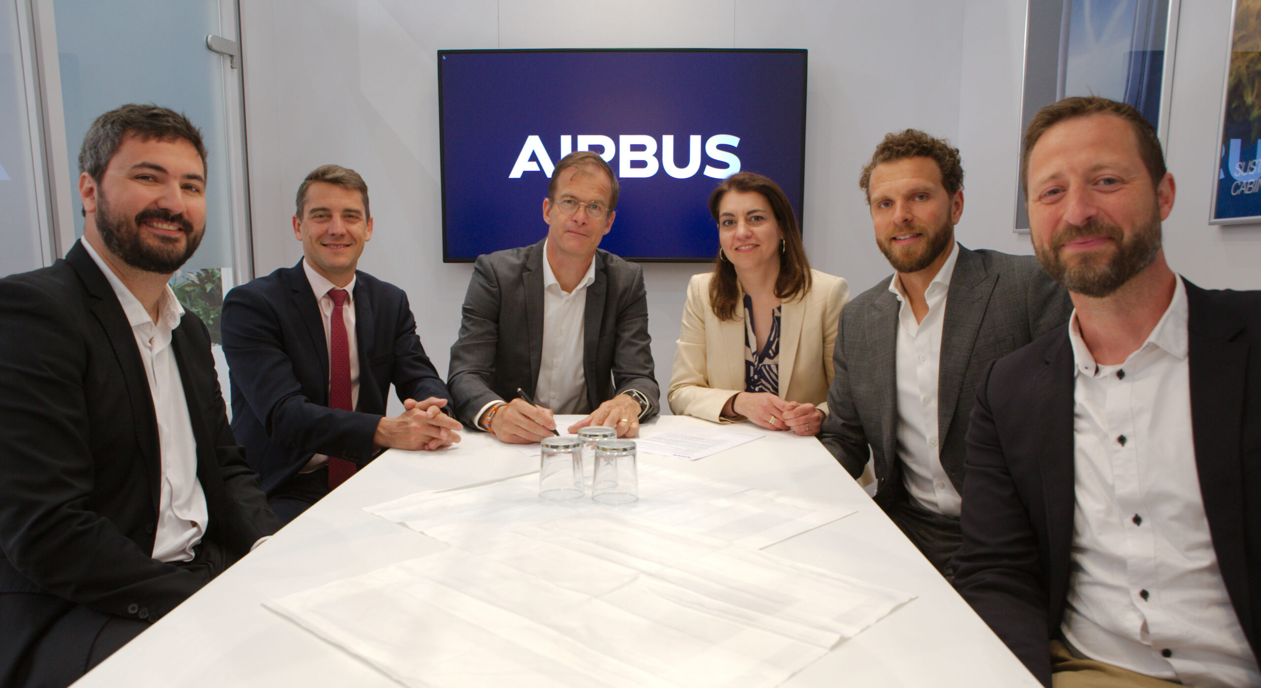 Satair named exclusive distributor for Airbus cabin electronics products