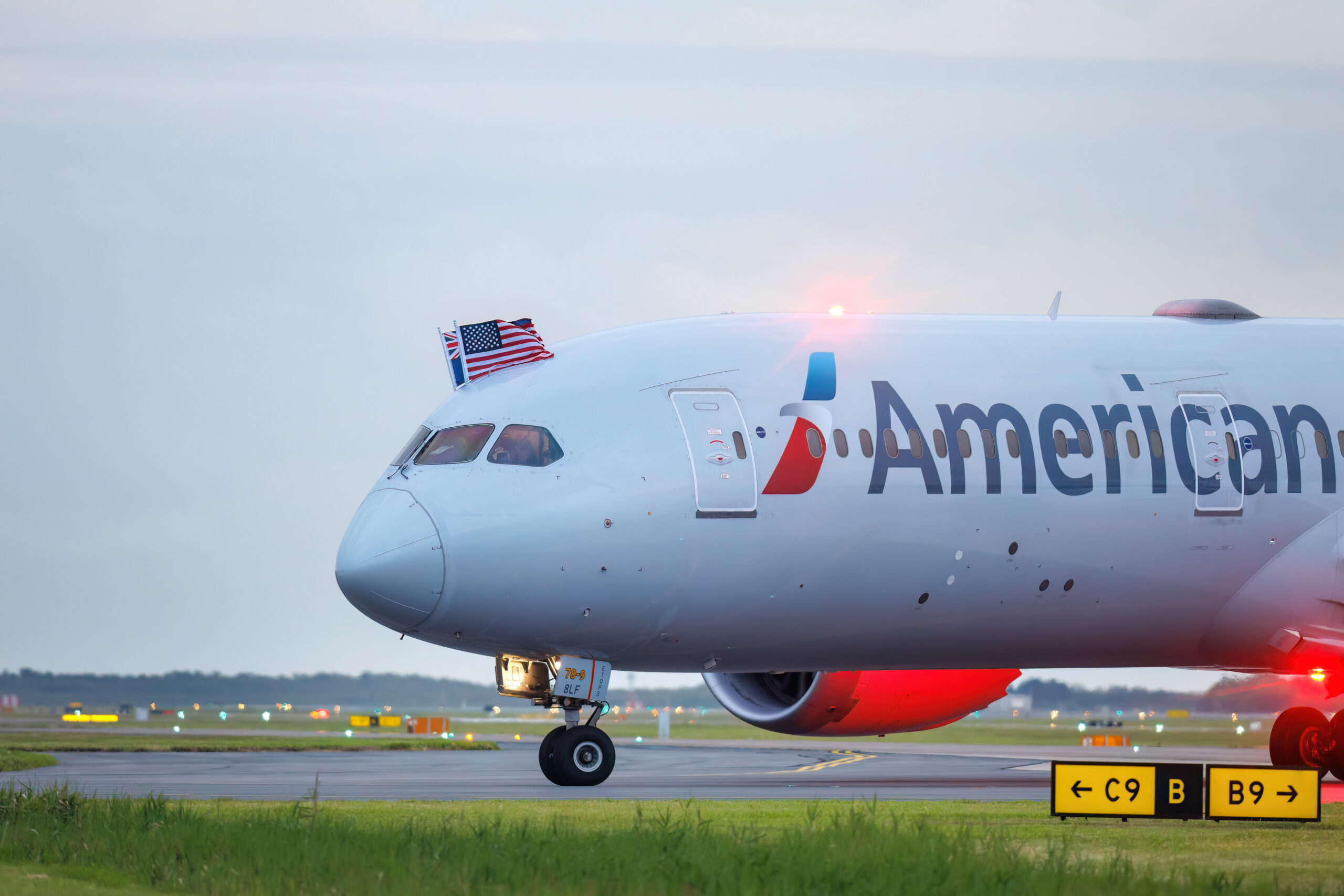 American Airlines lands long non-stop Brisbane flight from Dallas-Fort Worth