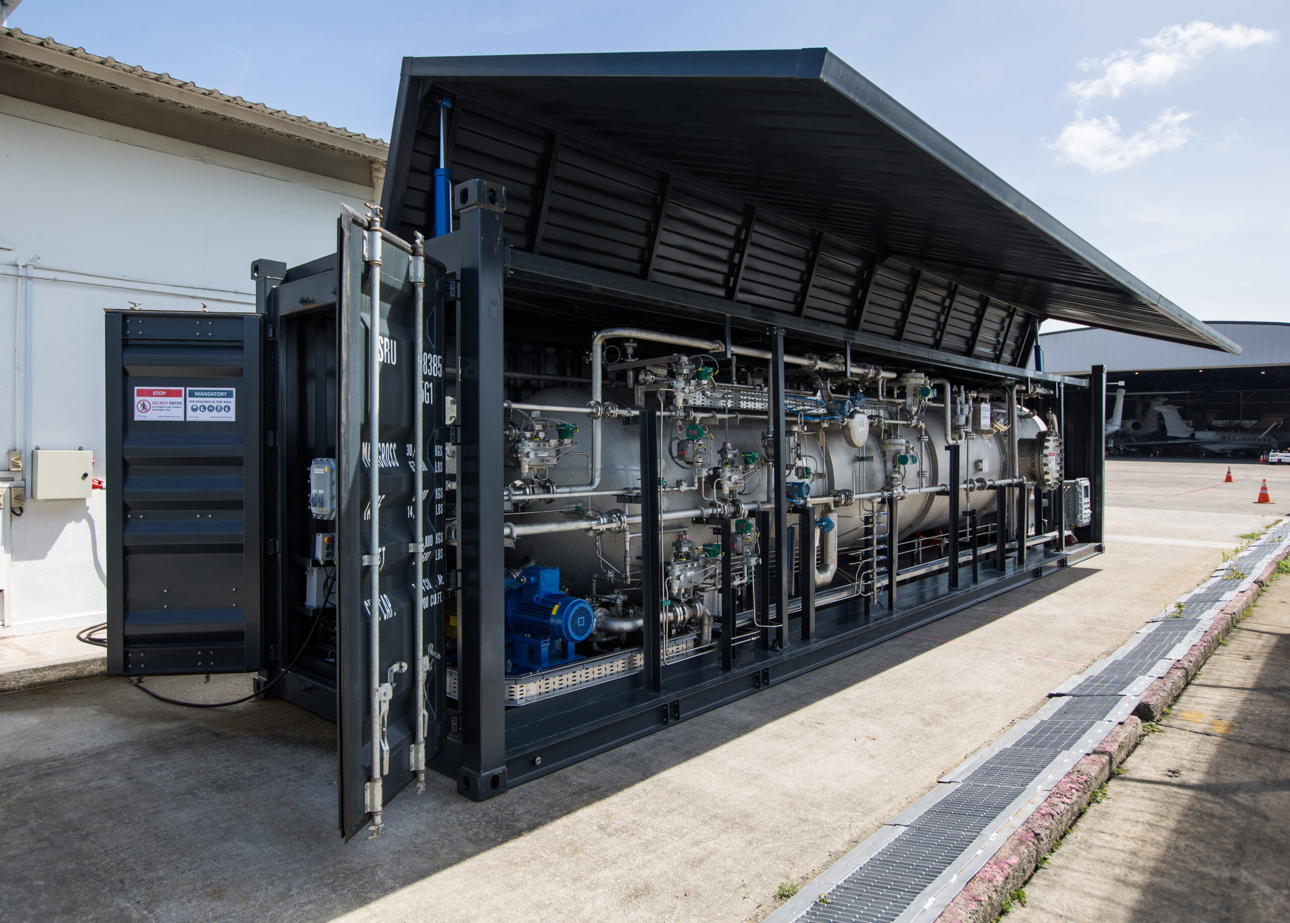 Jet Aviation, FlyORO to bring blended SAF to Singapore FBO