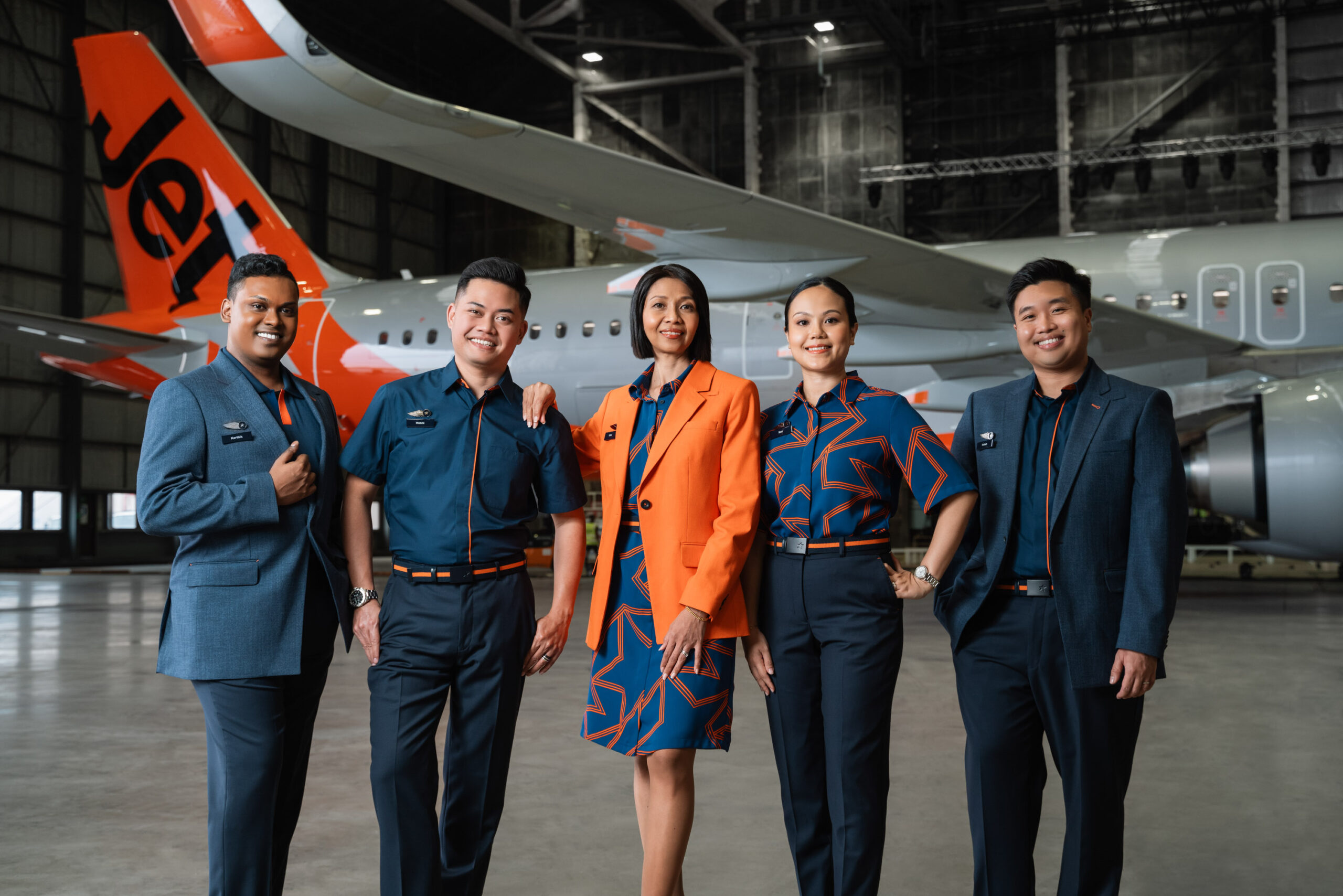 Jetstar unveils new uniforms
