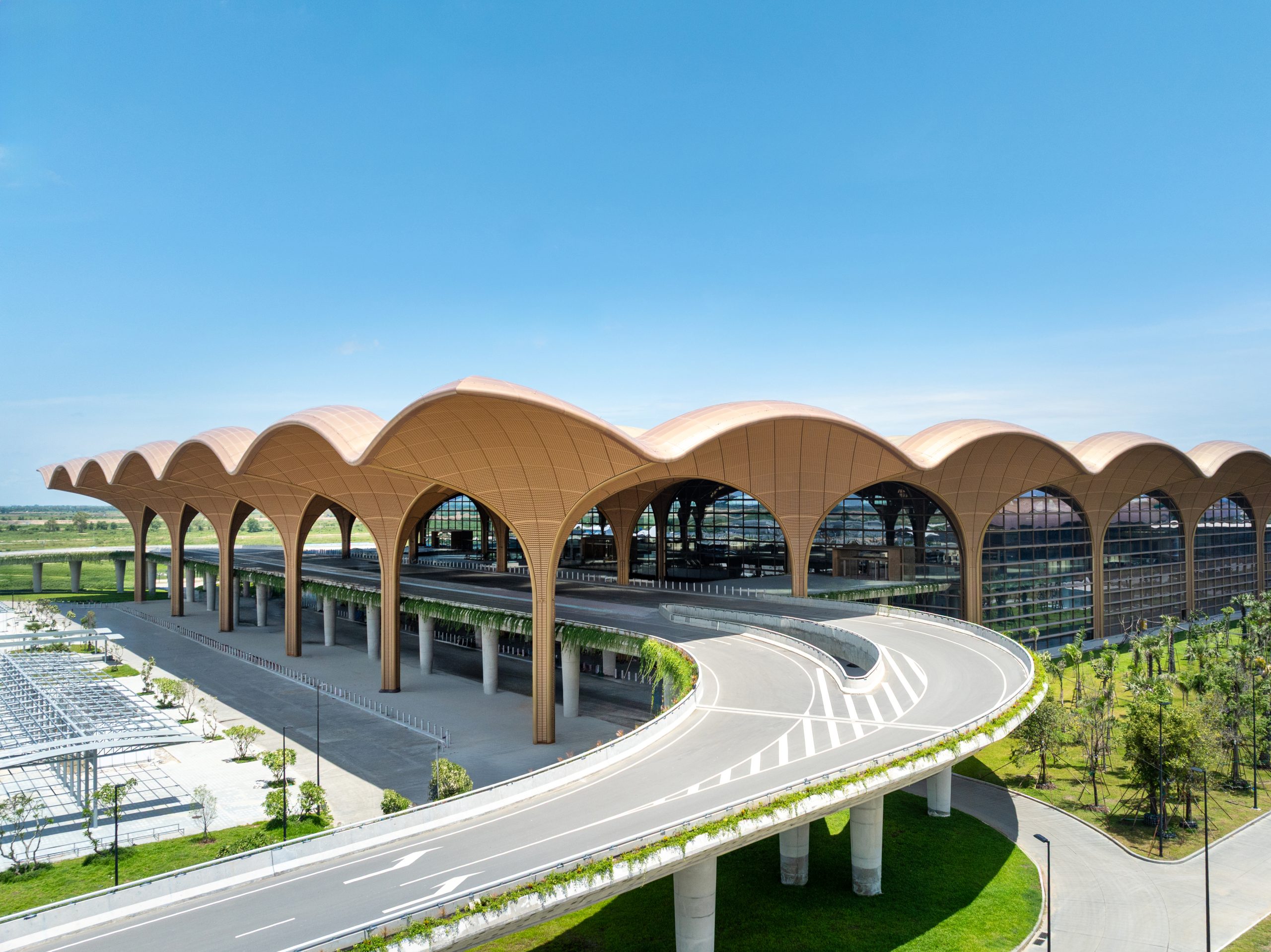 Airports and air connectivity support US$244 billion in GDP and 23.3 million jobs across ASEAN