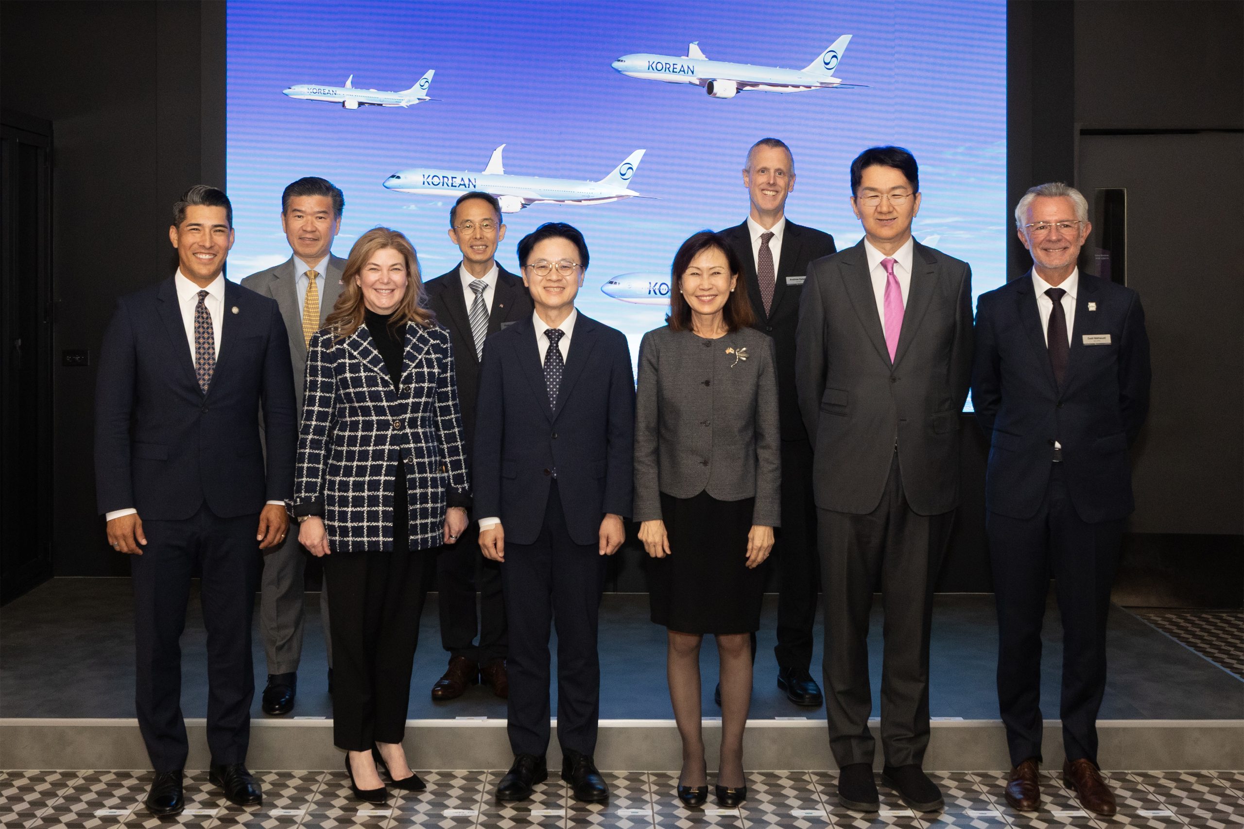 Korean Air finalises $44 billion-plus deal for 103 Boeing aircraft and GE engines