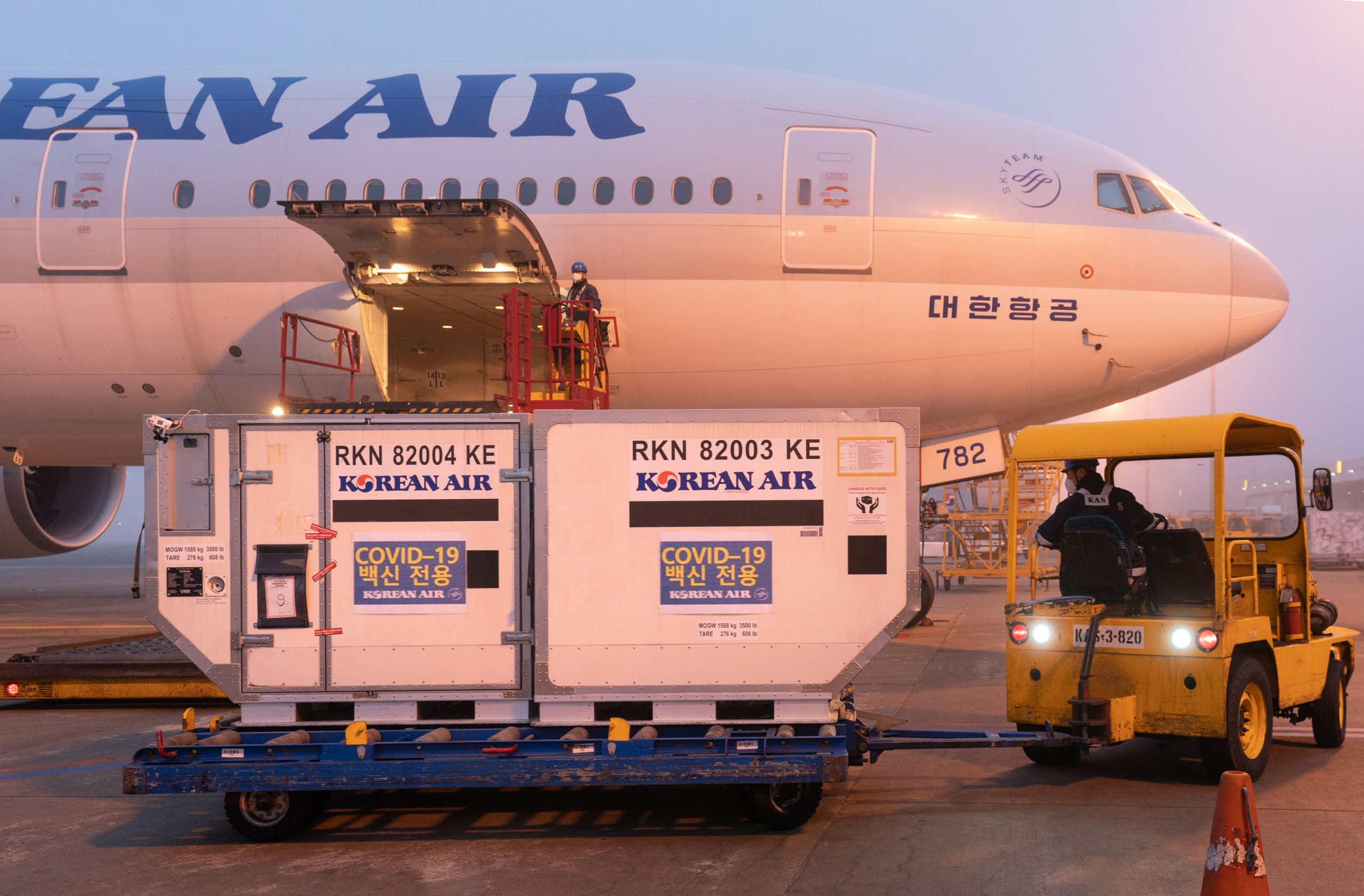 Airlines join UNICEF programme for COVID-19 vaccine deliveries around the world