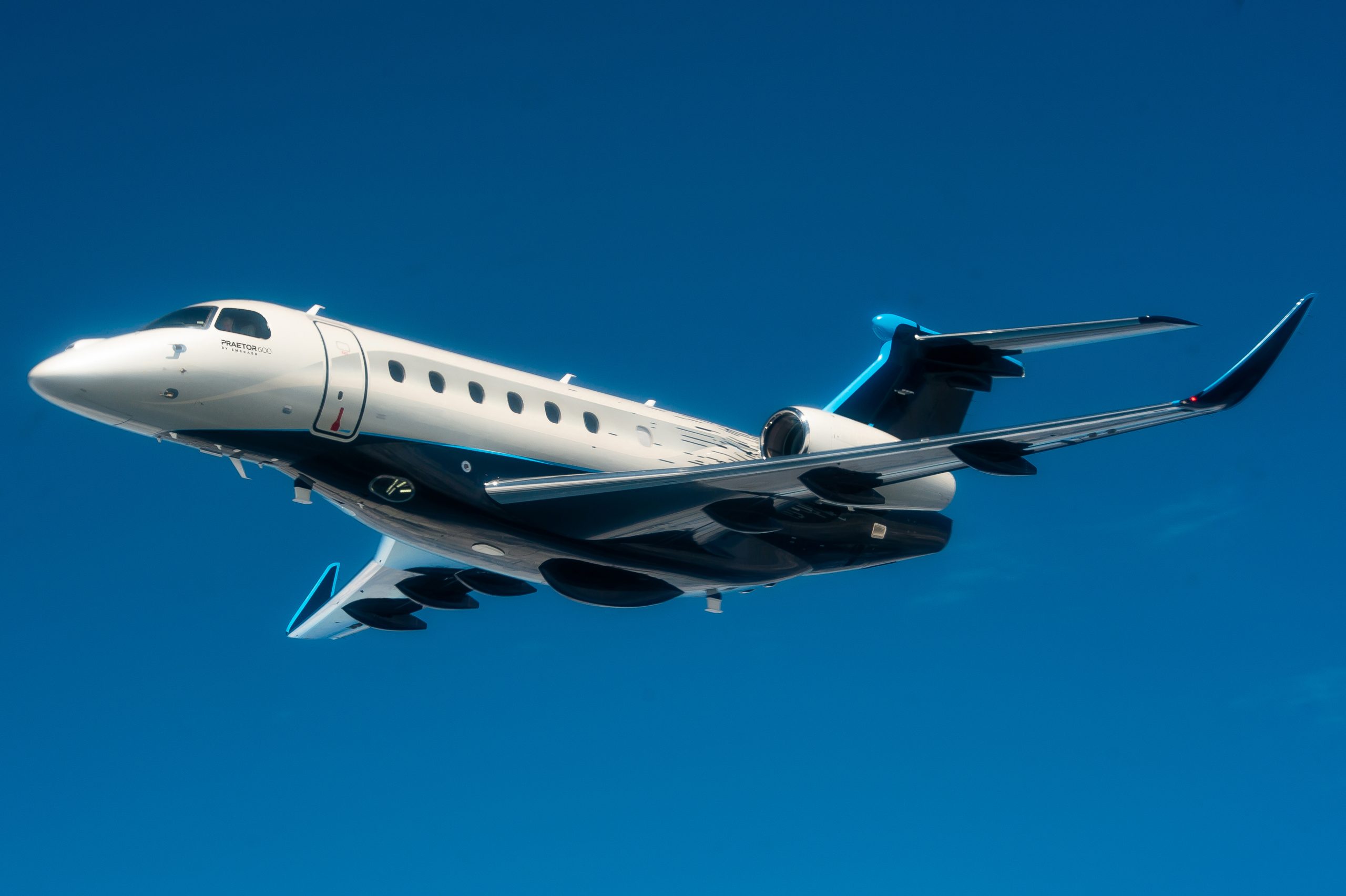 Embraer delivers 71 jets in Q4, 130 total in 2020