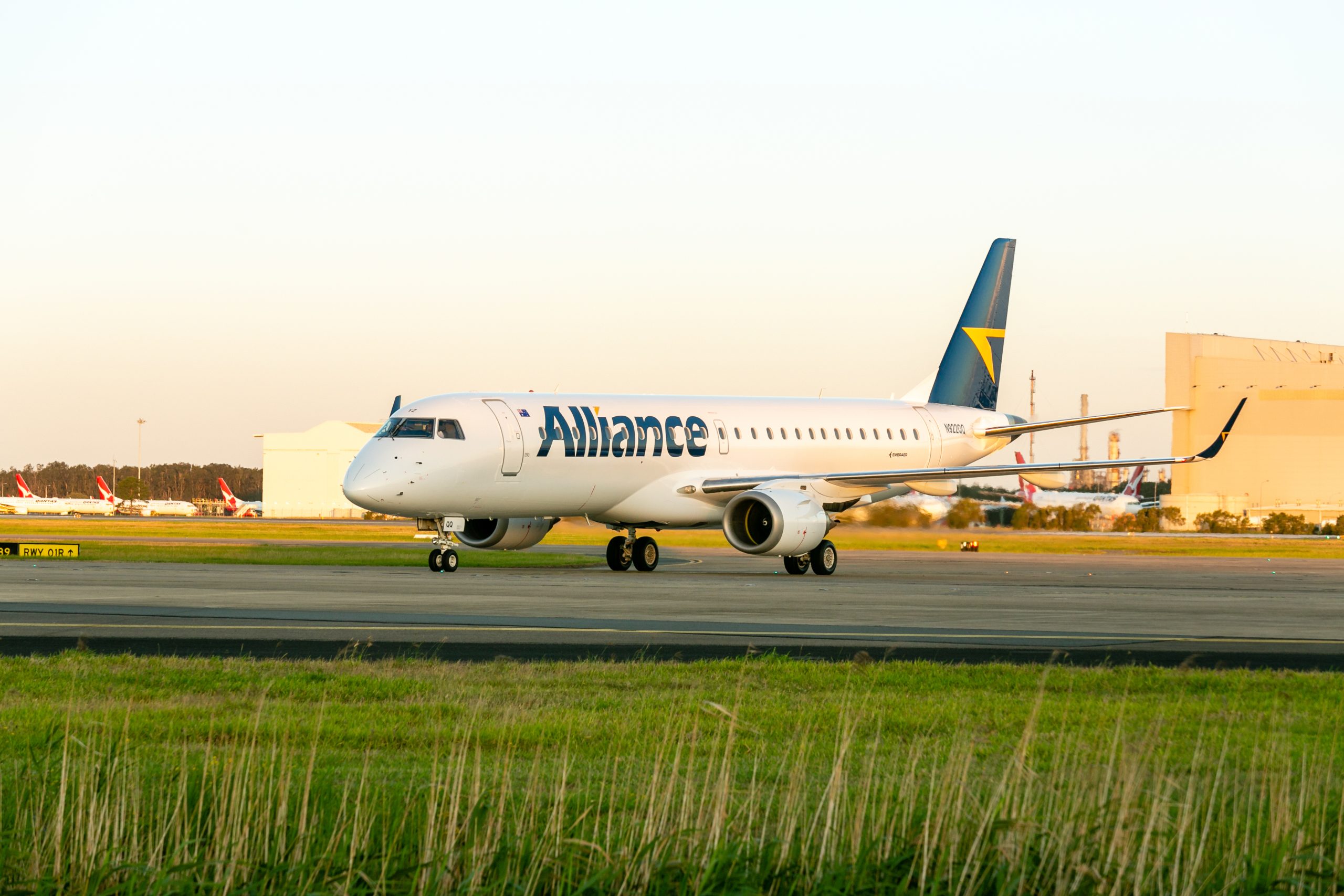 Australia’s Alliance Airlines renews Embraer component deal