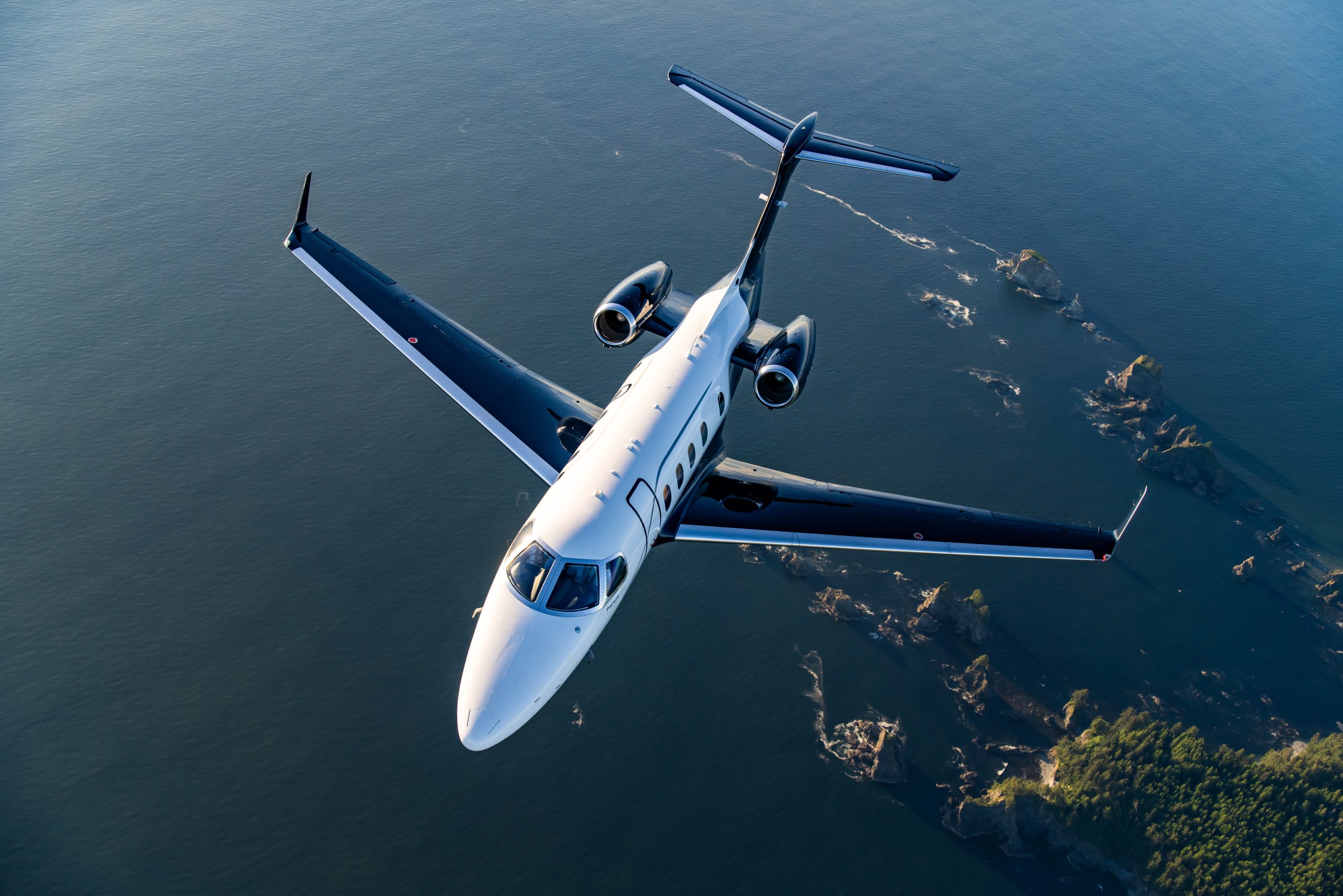 Embraer’s Phenom 300 series named world’s best-selling, most delivered, light jet for 13th year