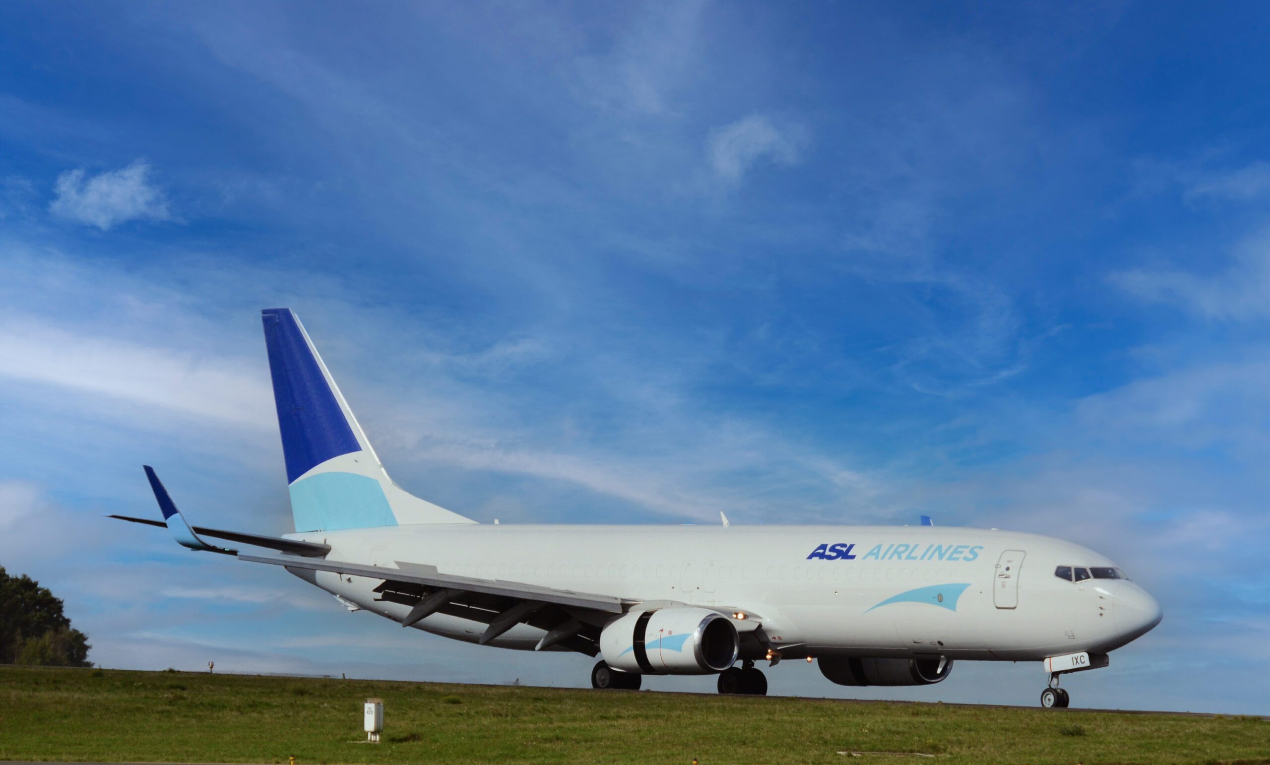 AAR extends deal with ASL Aviation