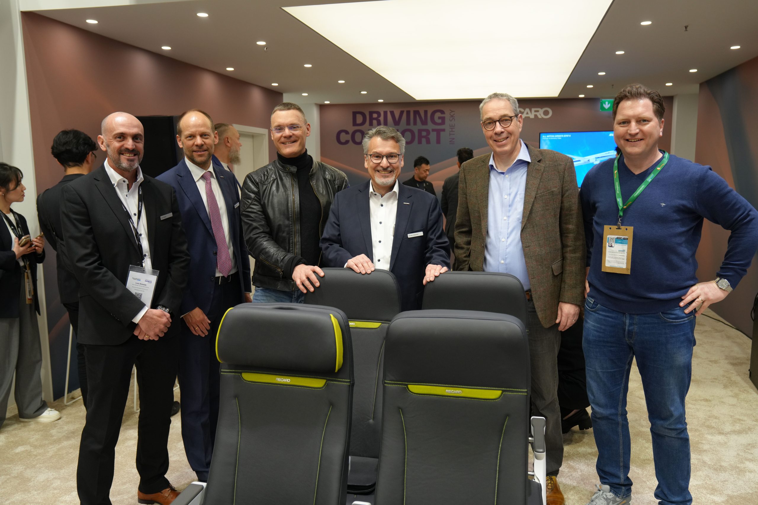 RECARO wins new deal for R2 seat
