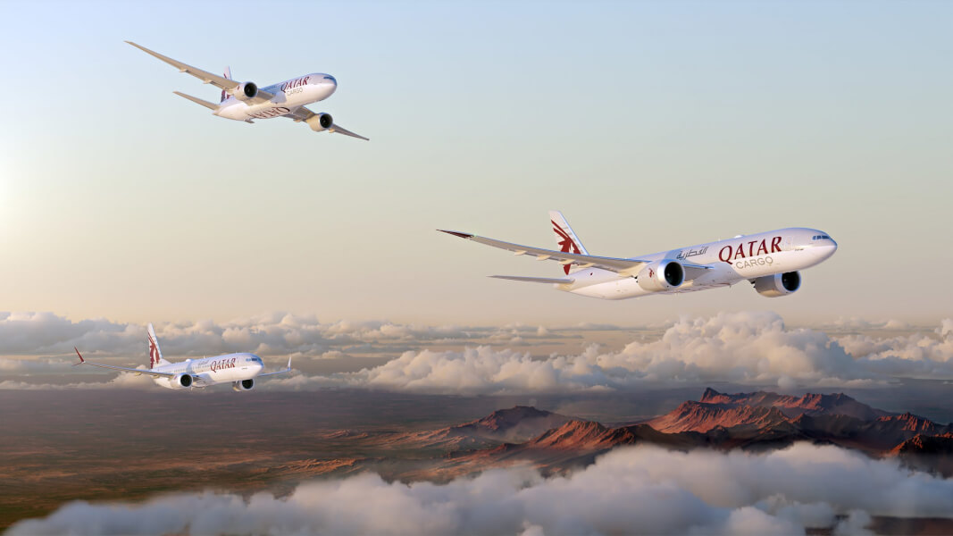 Boeing scores 777-8 freighter order from Qatar; airline also places order for 737 MAX planes