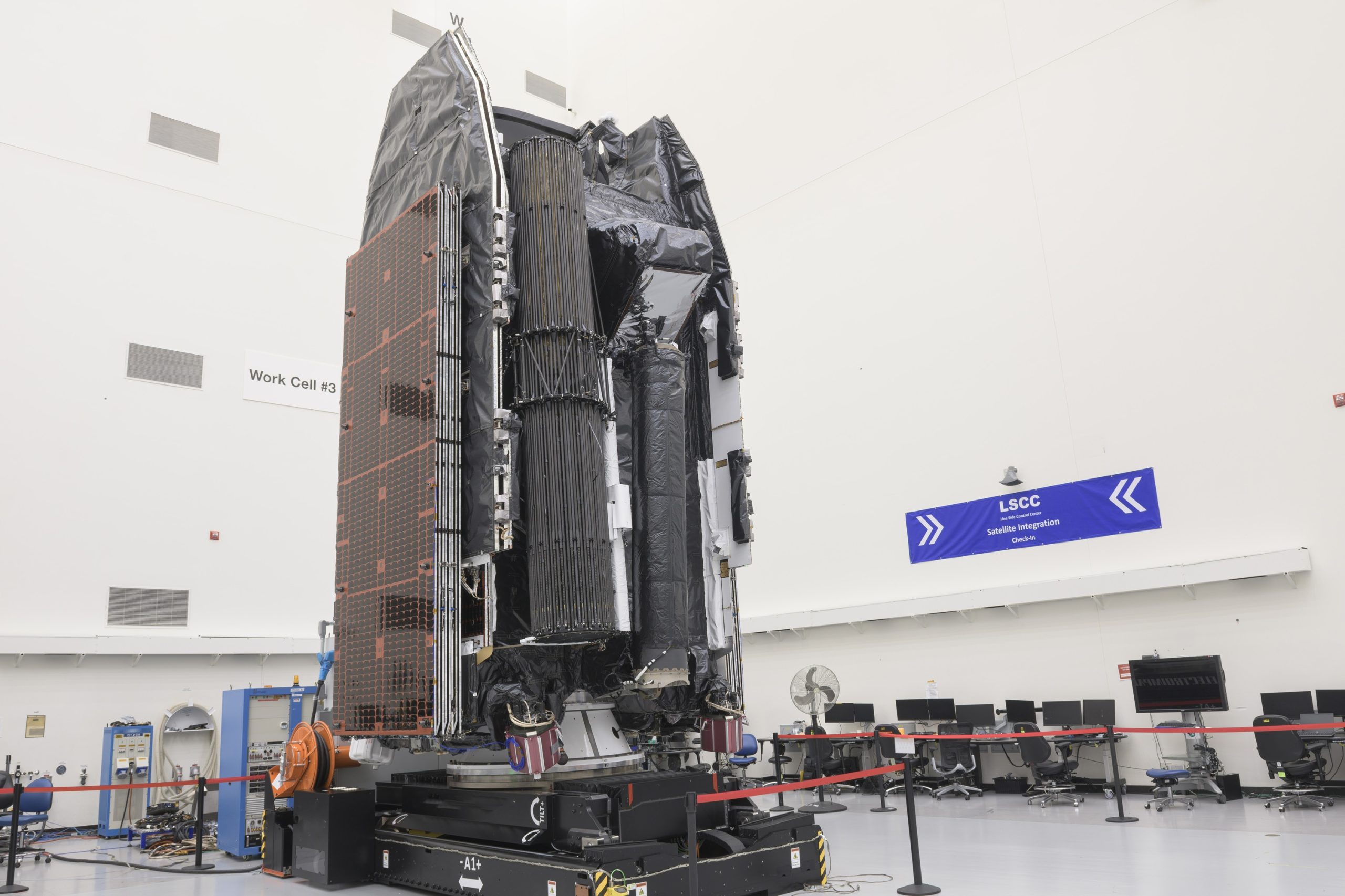 Boeing delivers second ViaSat‑3 satellite