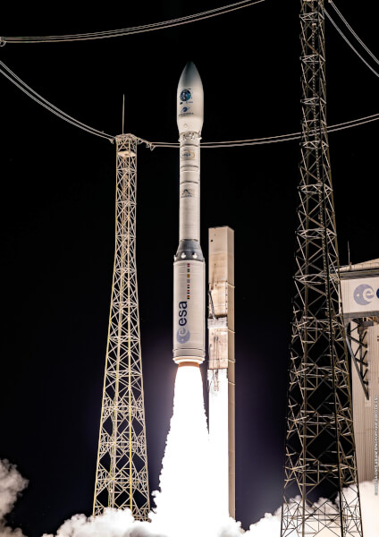 Inmarsat, Arianespace win new deals