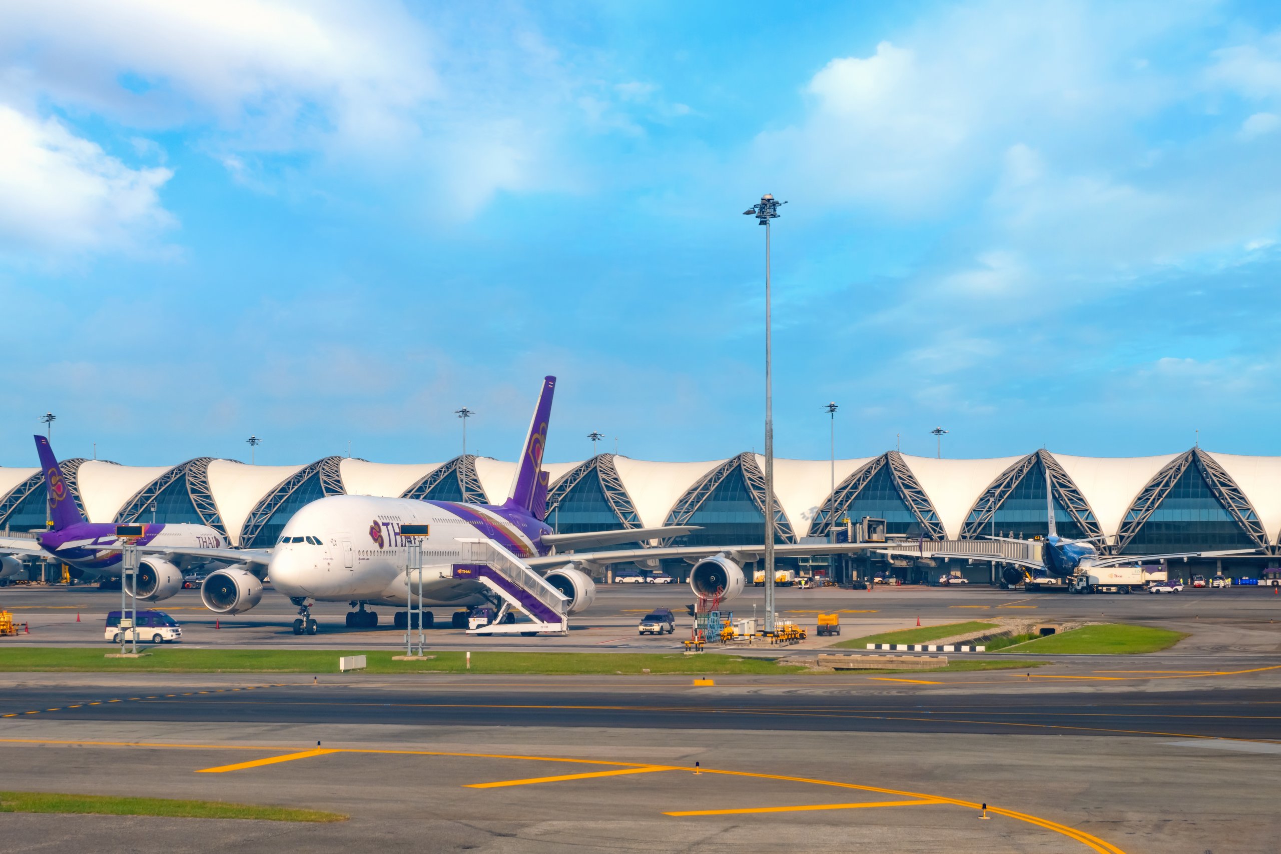 Thai Airways thins executive ranks by 30%