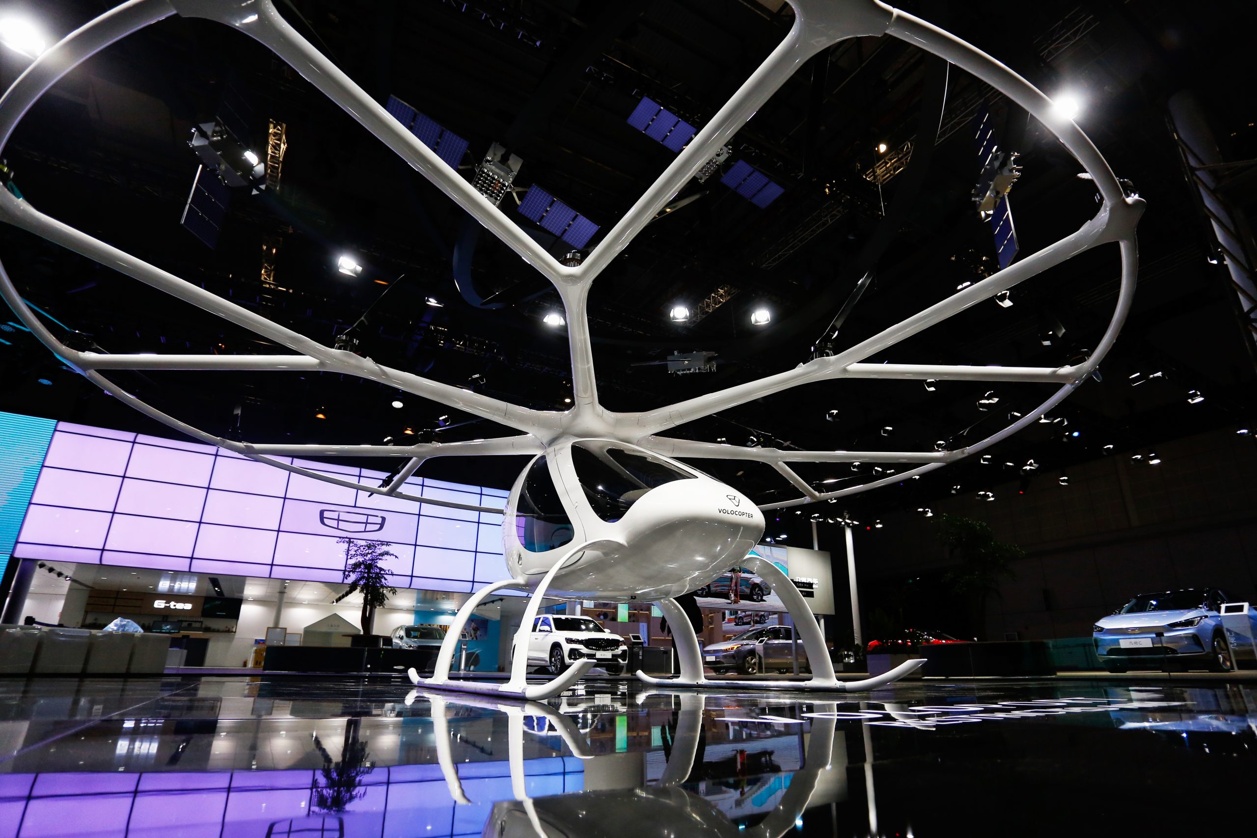 UPDATED: Volocopter, Geely joint venture orders 150 aircraft; Airbus unveils new CityAirbus eVTOL