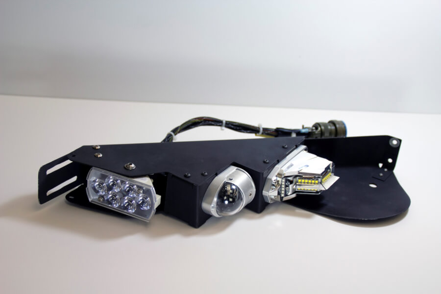 PWI named global distributor for King Air wing tip light assembly