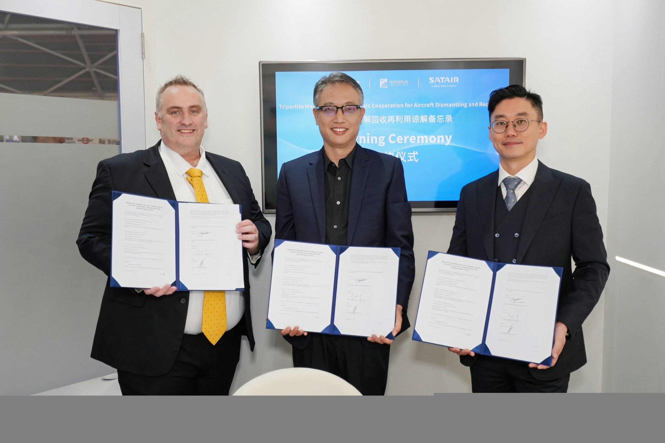 Satair, Airbus, Hangrun Technology sign MRO deal