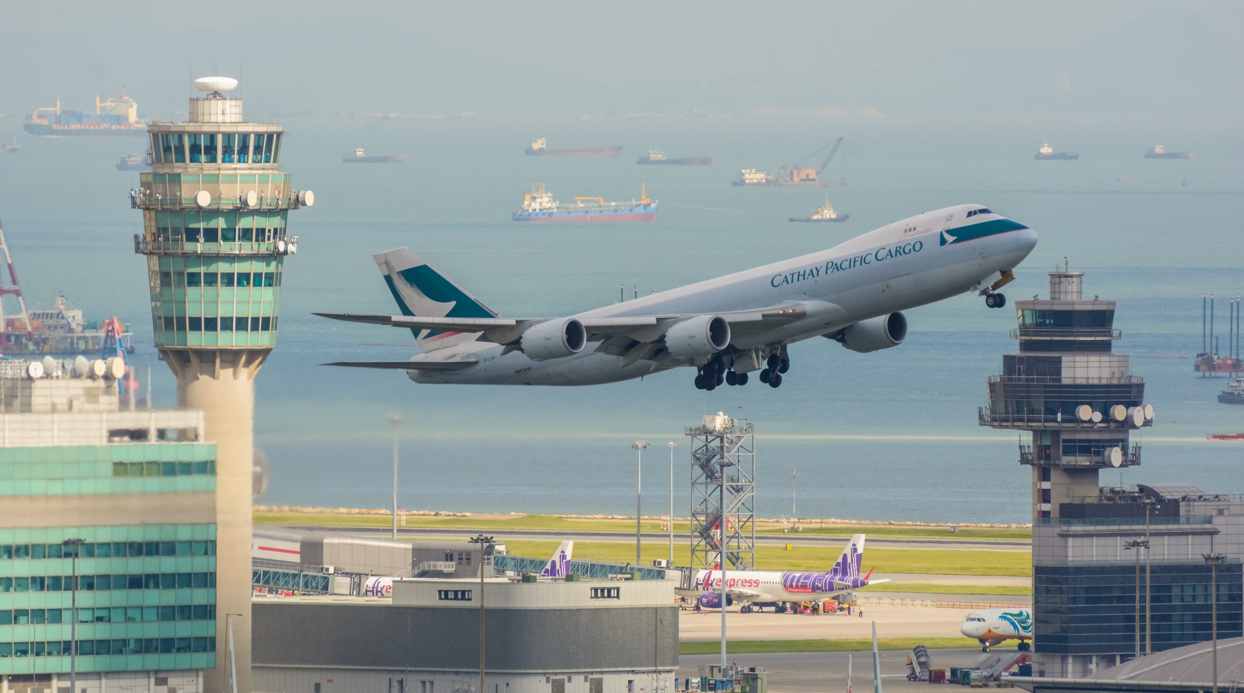 Hong Kong Airport Authority extends relief package