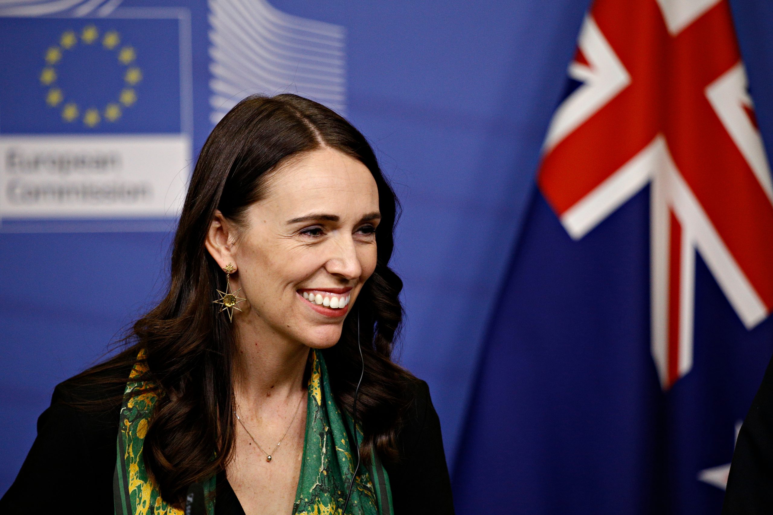 New Zealand suspends Australian travel bubble