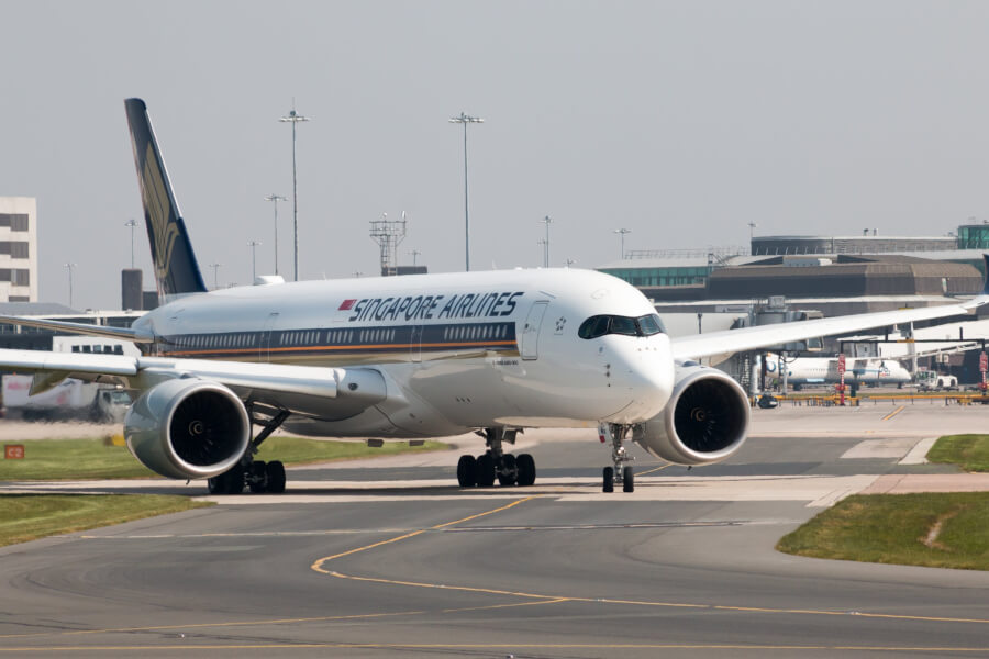 Singapore Airlines shuffles top management