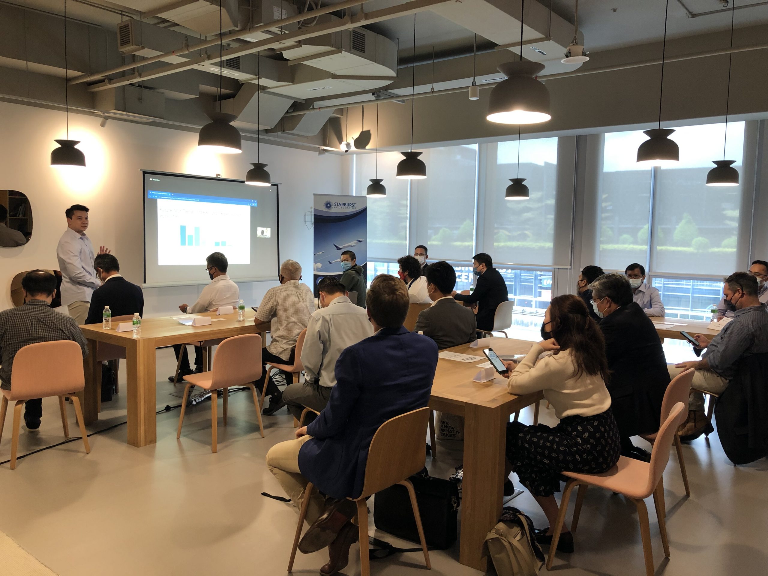 Starburst accelerator starts new cohort